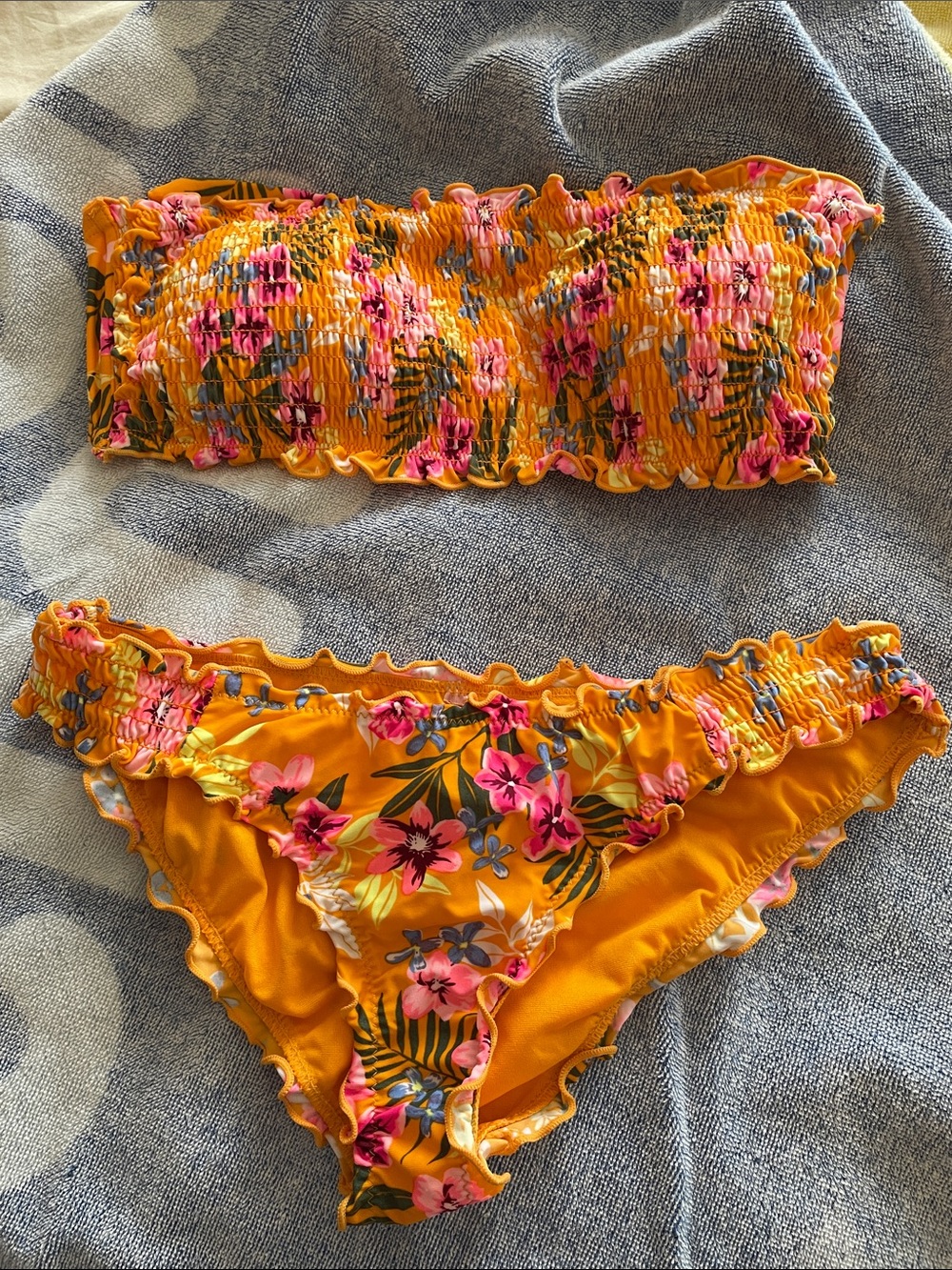 M.  Lovely Pale Orange  Floral Smocked Bandeau Bikini Set
